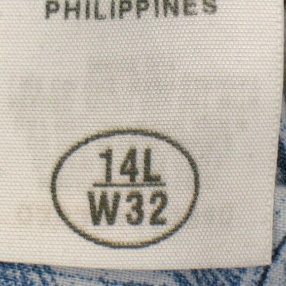 Levi's 553 - Jeans - Tag Size 14 Long - 32 Inseam - Picture 8 of 8